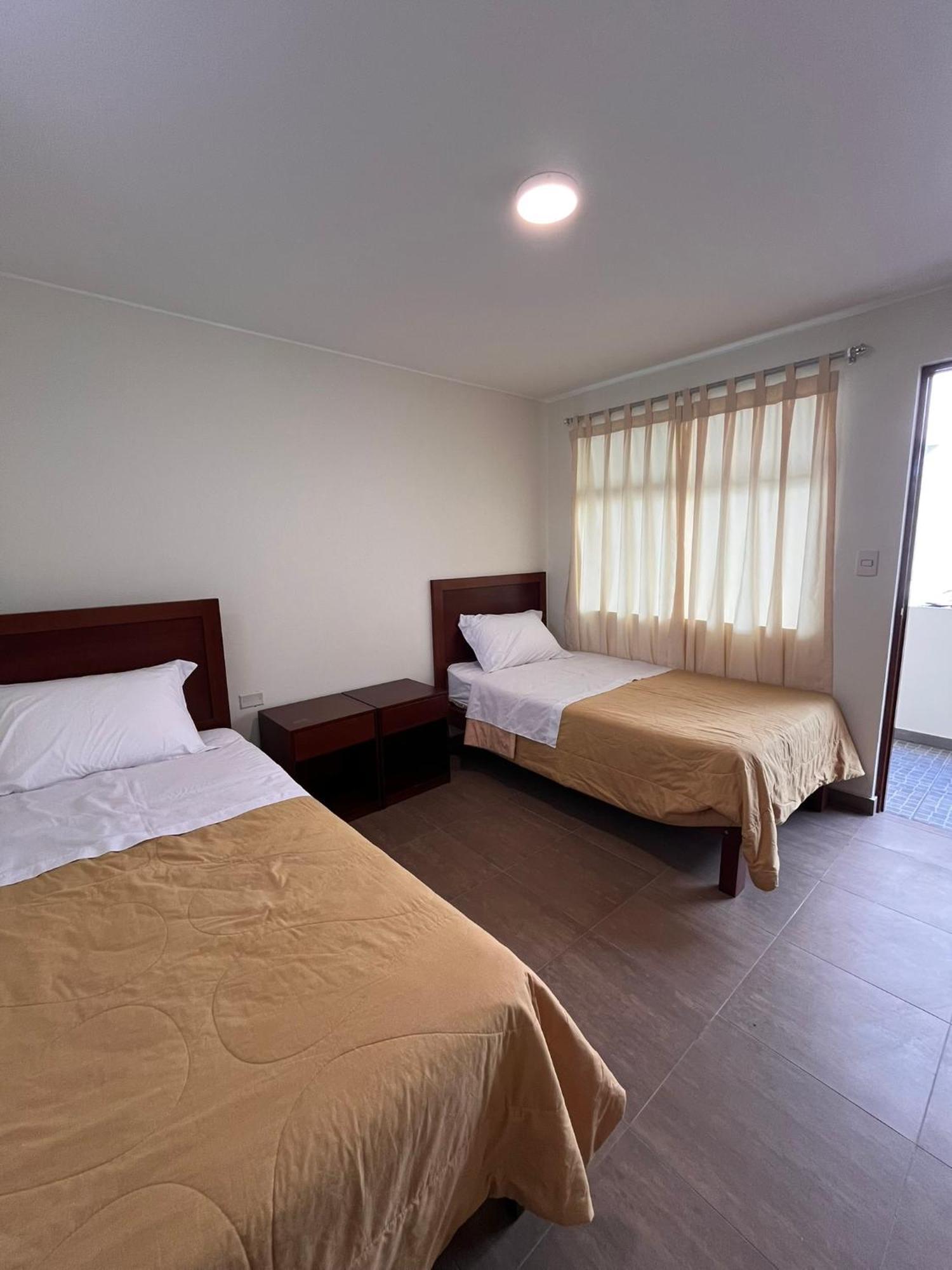 Boulevard Hotel อาเซีย ภายนอก รูปภาพ